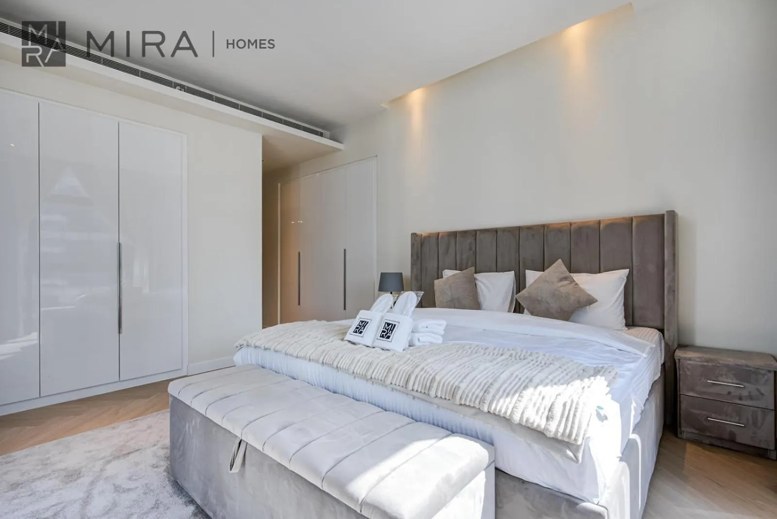 Апартаменты Mira Holiday Homes - City Walk - Building 5 - Next To Coca Cola Arena Дубай
