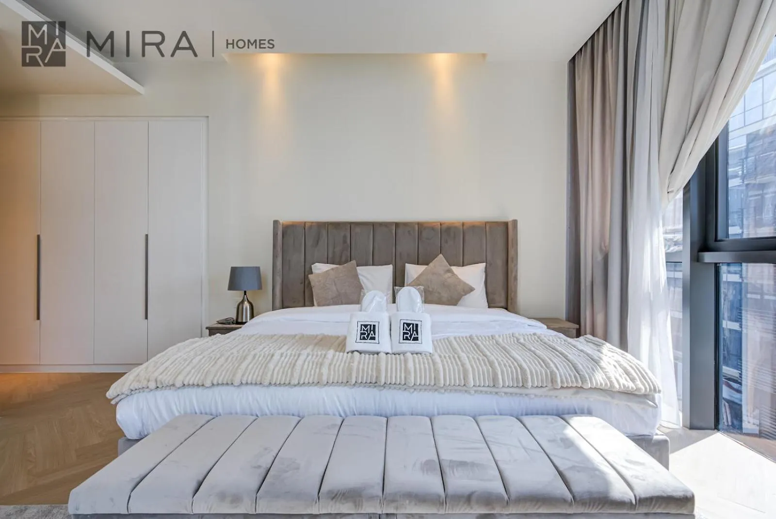 Mira Holiday Homes - City Walk - Building 5 - Next To Coca Cola Arena Дубай