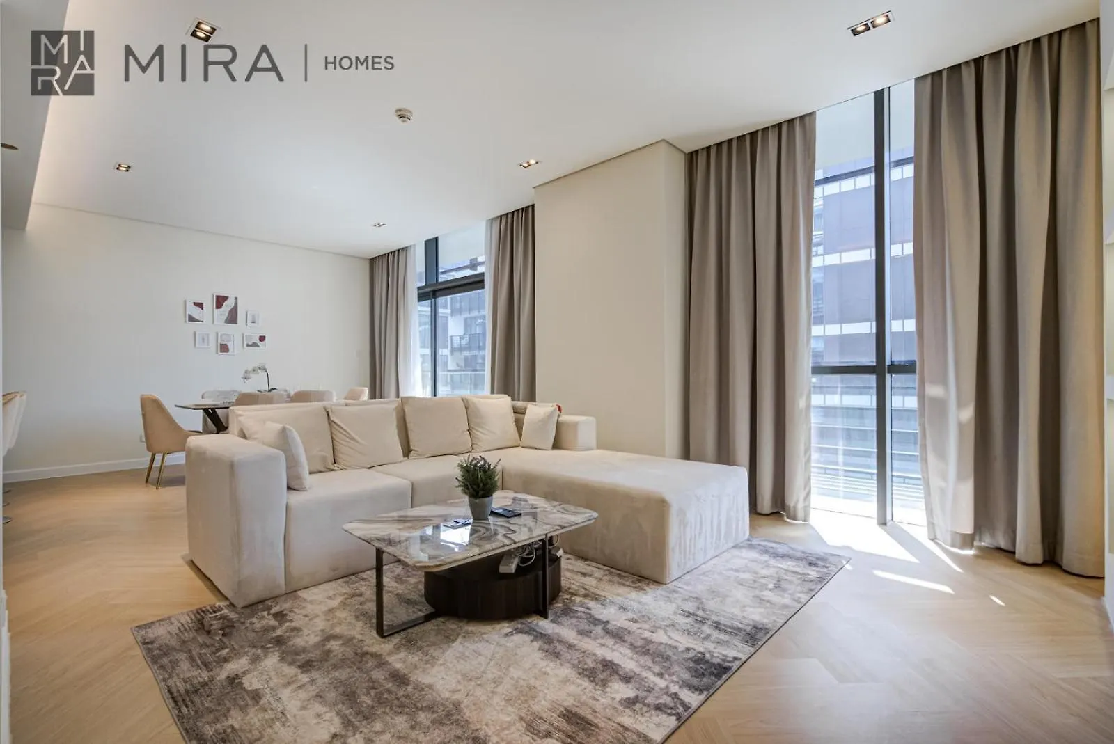 Mira Holiday Homes - City Walk - Building 5 - Next To Coca Cola Arena Дубай 0*,